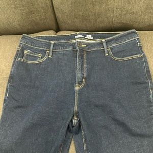 Old Navy women’s jeans